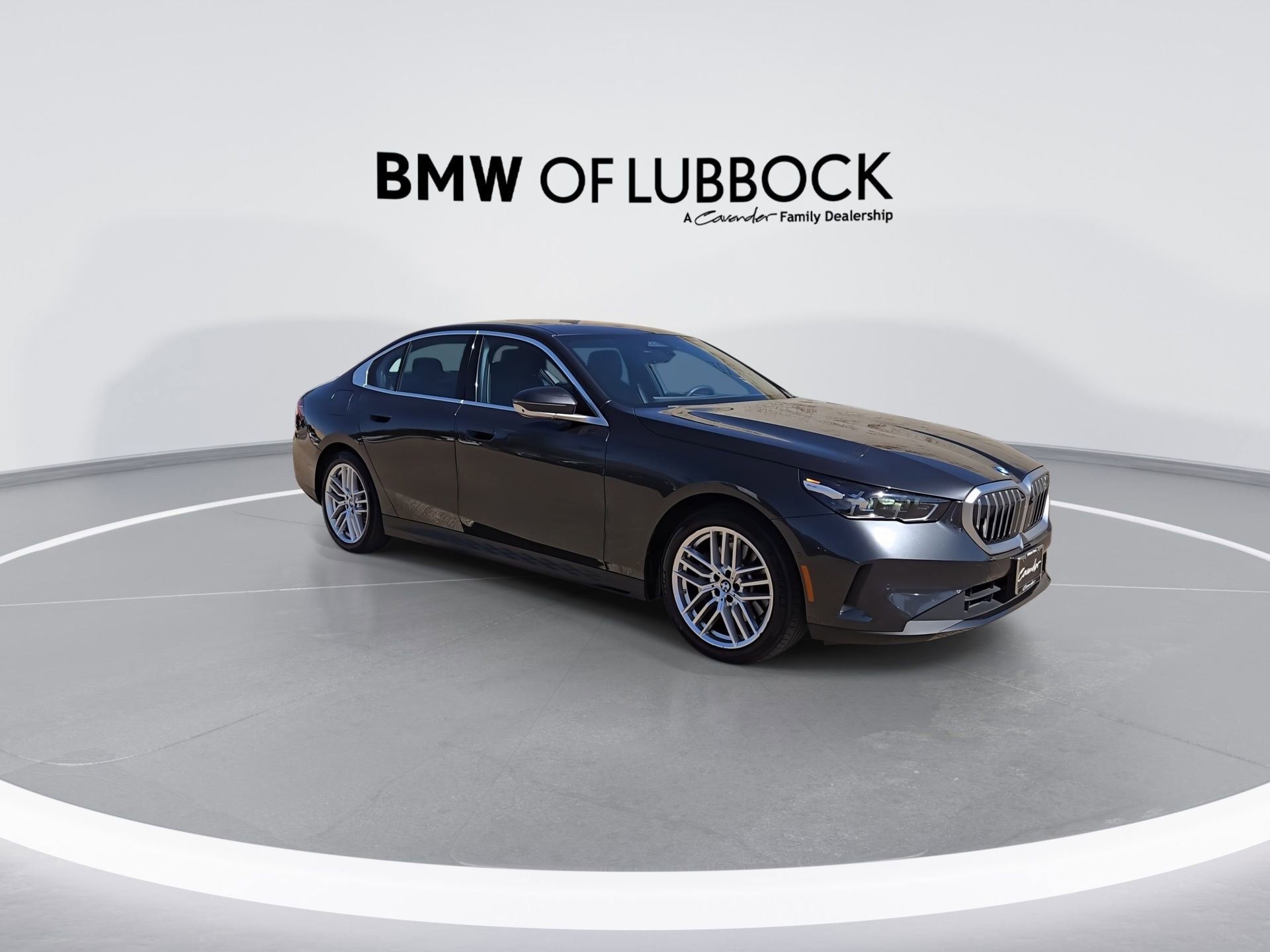 Certified 2024 BMW 530i w/ Premium Package RWD image 2