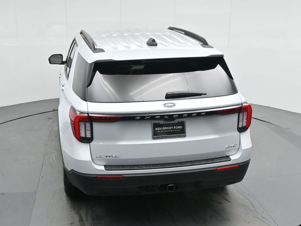 New 2025 Ford Explorer Active image 43