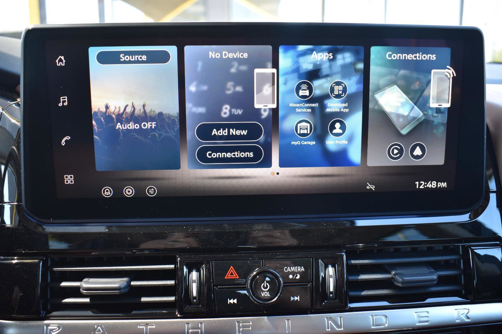New 2026 Nissan Pathfinder Platinum image 36