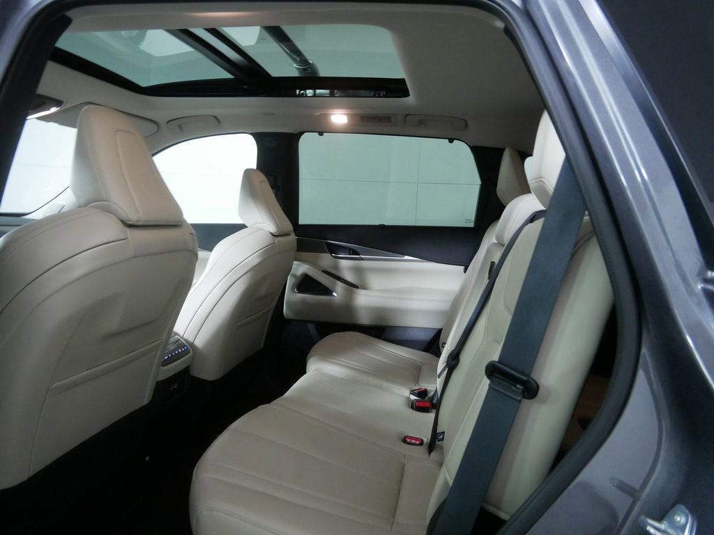 Certified 2025 INFINITI QX60 Luxe w/ Cargo Package image 20