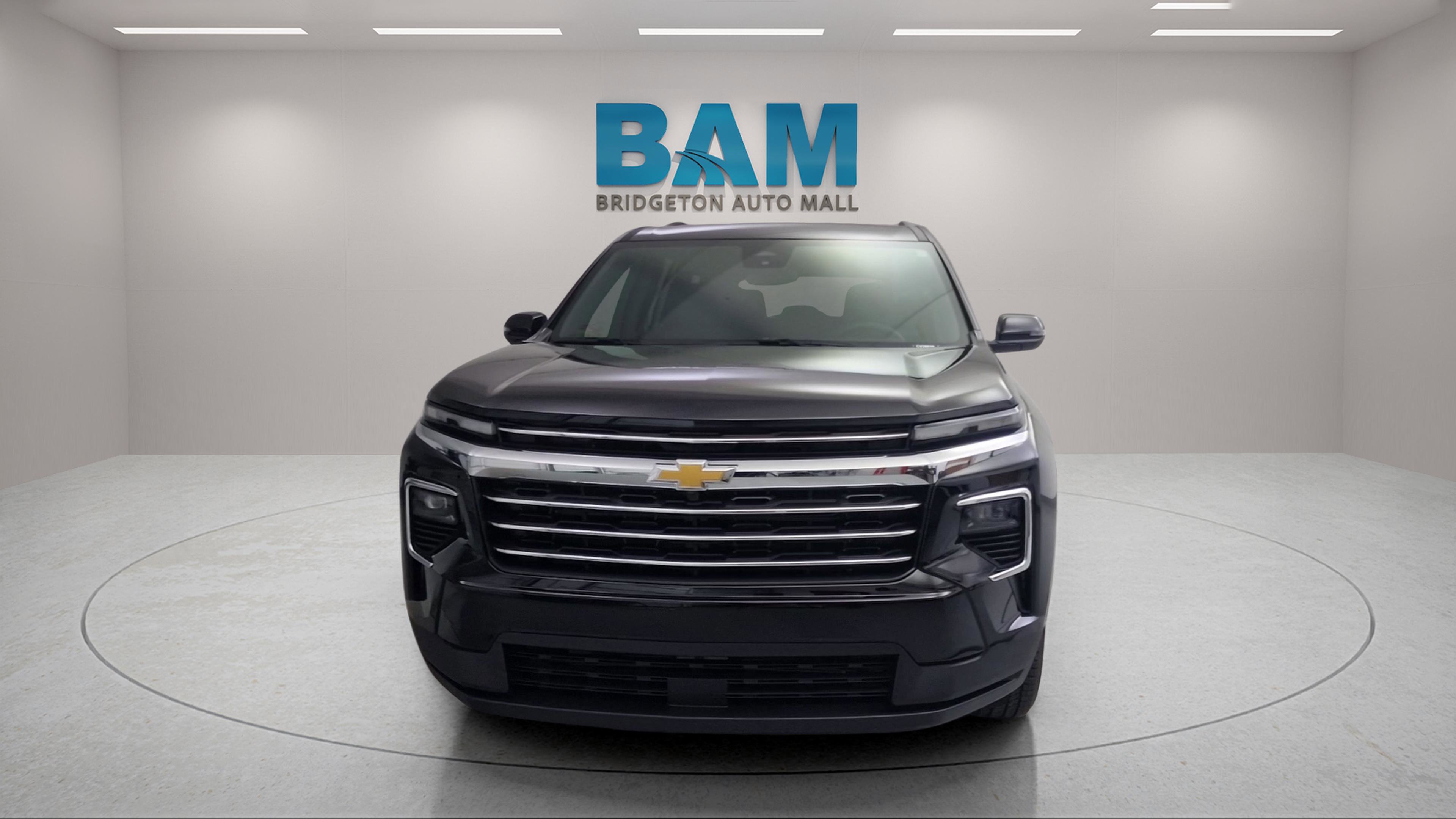 New 2026 Chevrolet Traverse LT w/ LPO, Floor Liner Package image 8