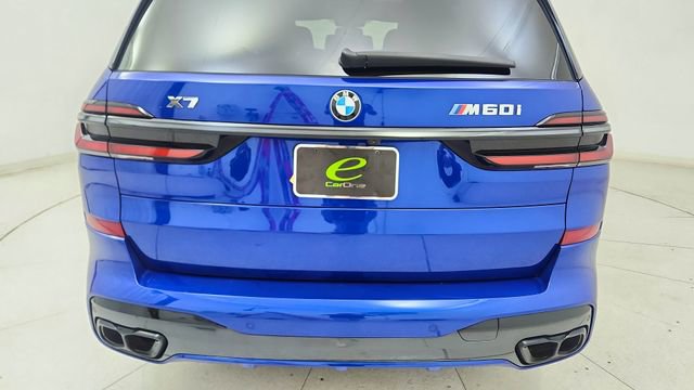 Used 2025 BMW X7 M60i image 12