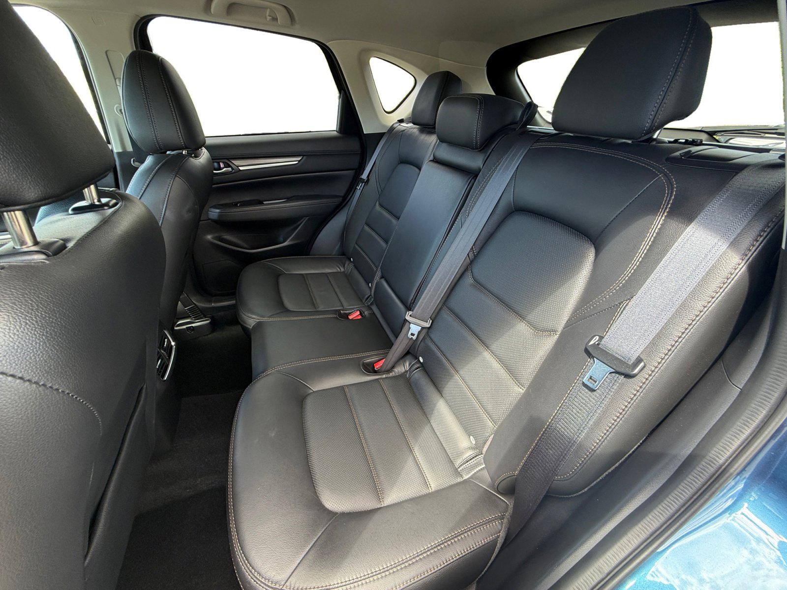 Used 2023 MAZDA CX-5 AWD 2.5 S w/ Premium Plus Pkg image 16