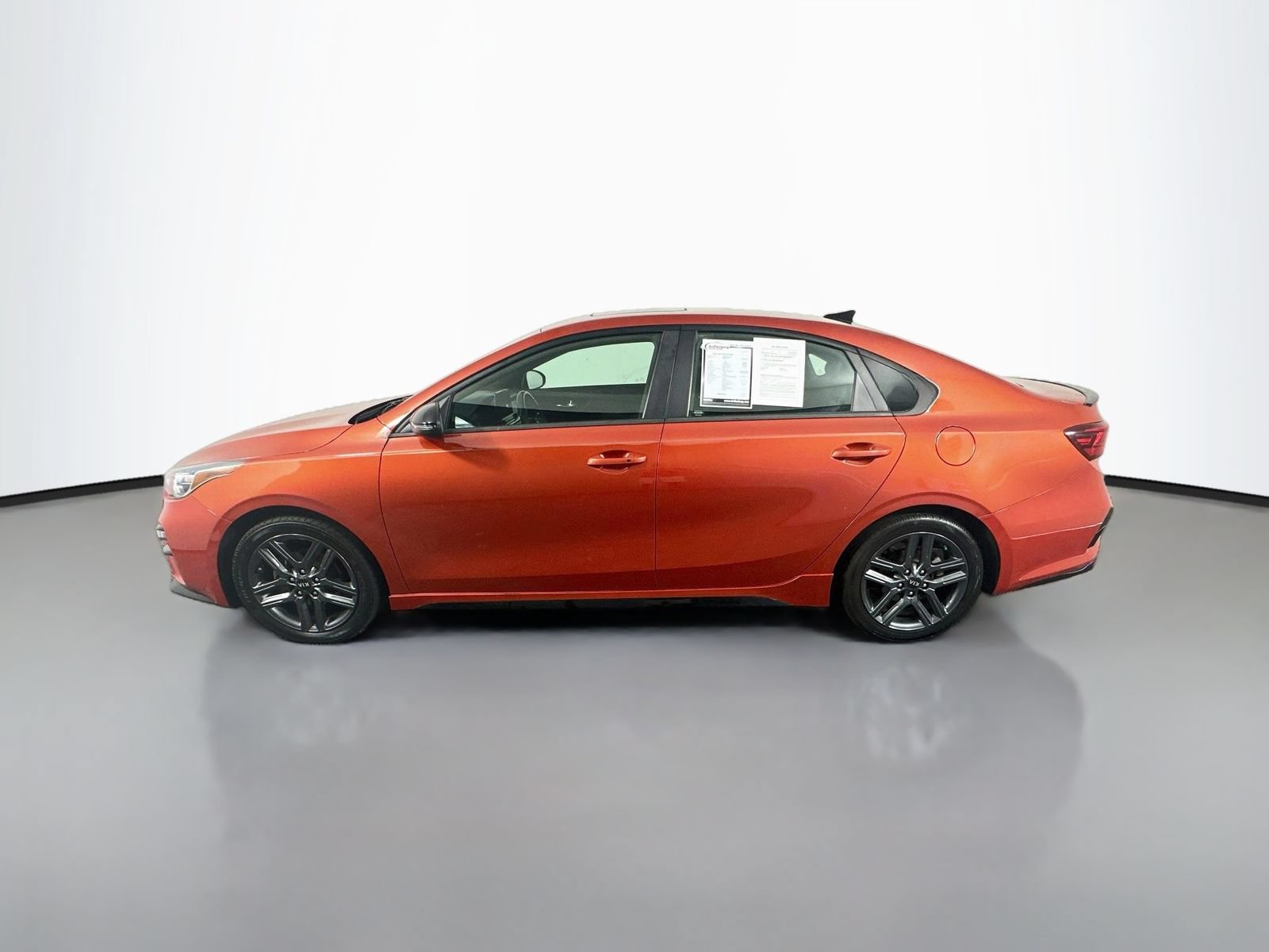 Used 2021 Kia Forte GT-Line w/ GT-Line Premium Package FWD image 4