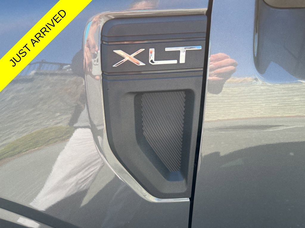 Used 2024 Ford Maverick XLT w/ Equipment Group 300A Standard image 17