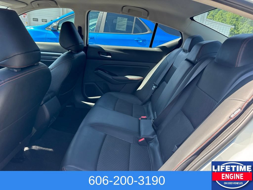 Used 2024 Nissan Altima 2.5 SR AWD/4WD image 12