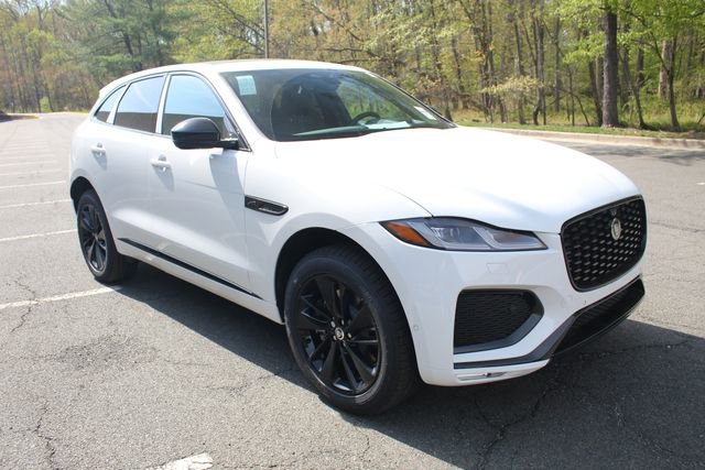 New 2026 Jaguar F-PACE R-Dynamic S image 10