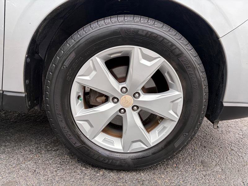 Used 2015 Subaru Forester 2.5i Premium image 17