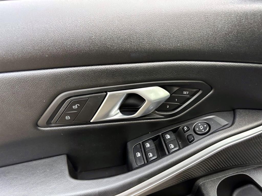 Certified 2025 BMW 330i xDrive Sedan image 12