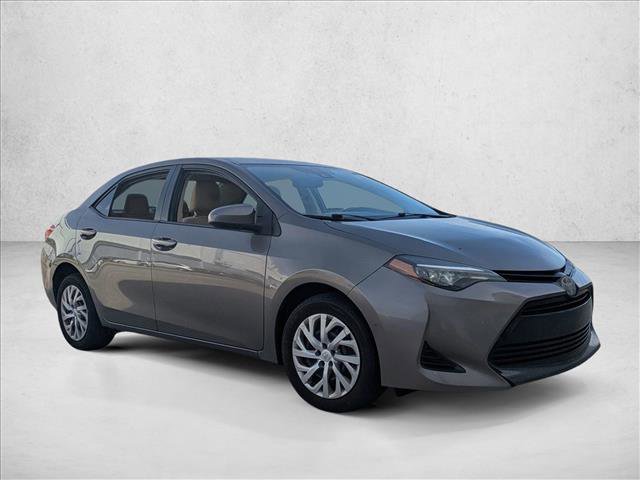 Used 2019 Toyota Corolla LE image 3
