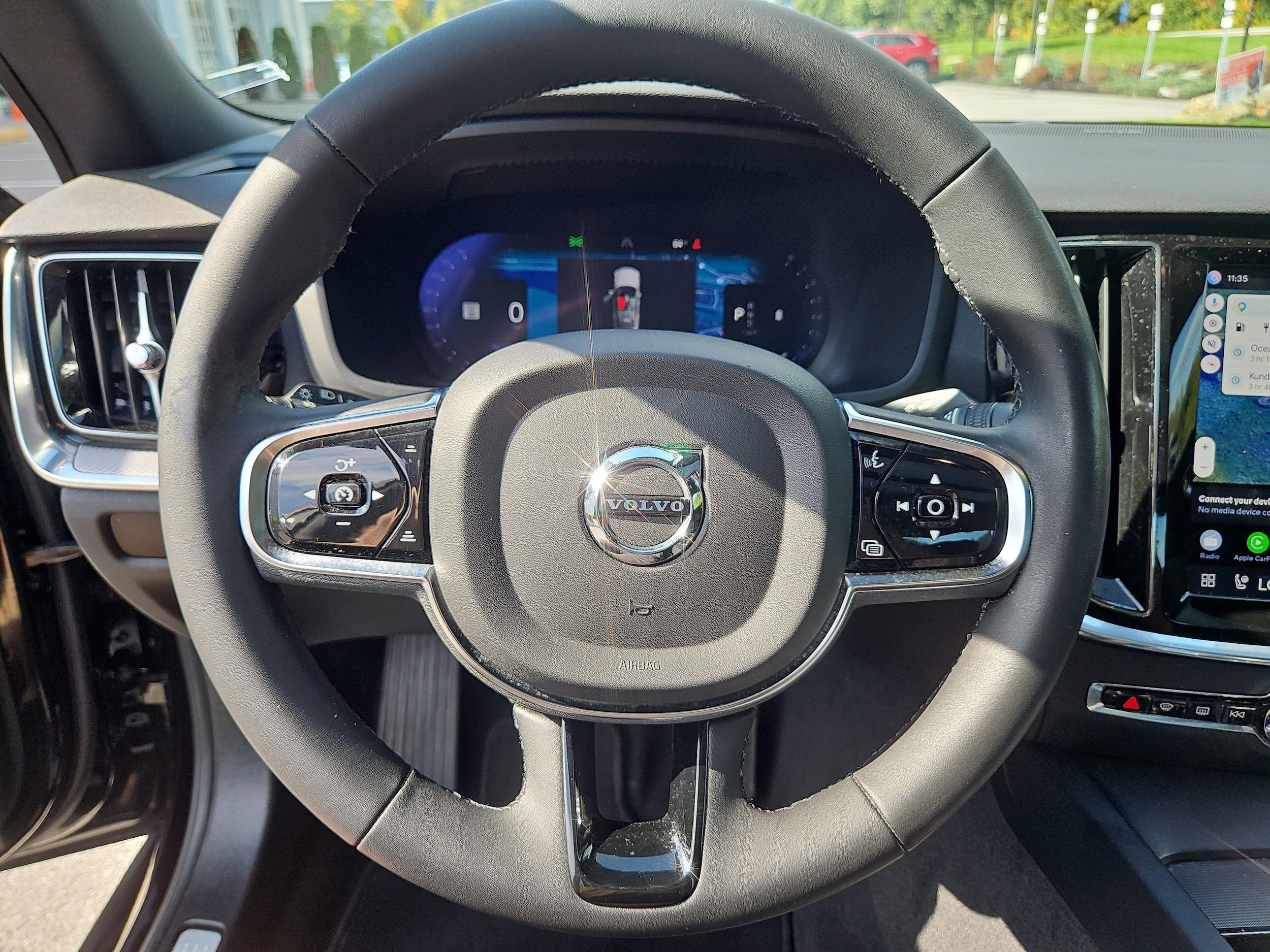 Used 2024 Volvo S60 B5 Plus w/ Climate Package AWD/4WD image 23