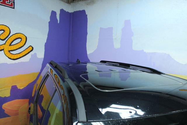 Used 2021 Chevrolet Traverse Premier w/ Redline Edition image 5