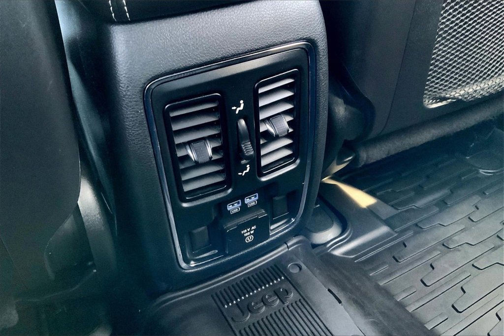 Used 2021 Jeep Grand Cherokee Limited w/ Quick Order Package 28K 80th image 10