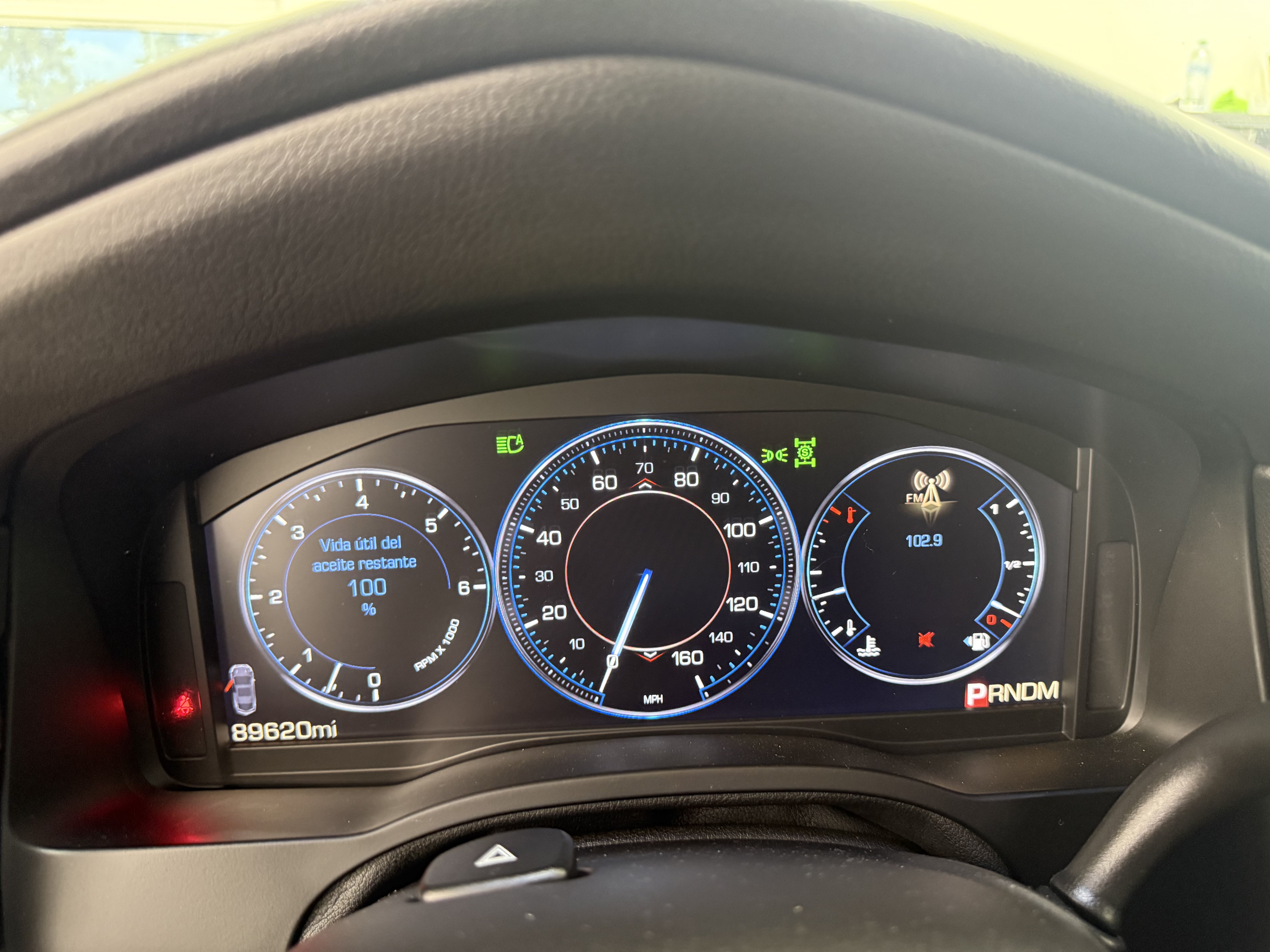 Used 2015 Cadillac Escalade Premium AWD/4WD image 28