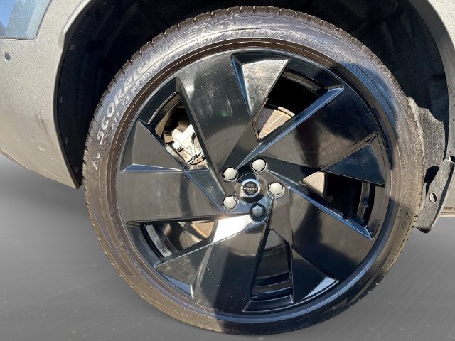 Certified 2026 Volvo EX40 Ultra AWD/4WD image 22