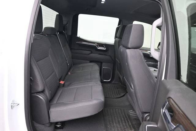Used 2023 Chevrolet Silverado 1500 LT AWD/4WD image 6