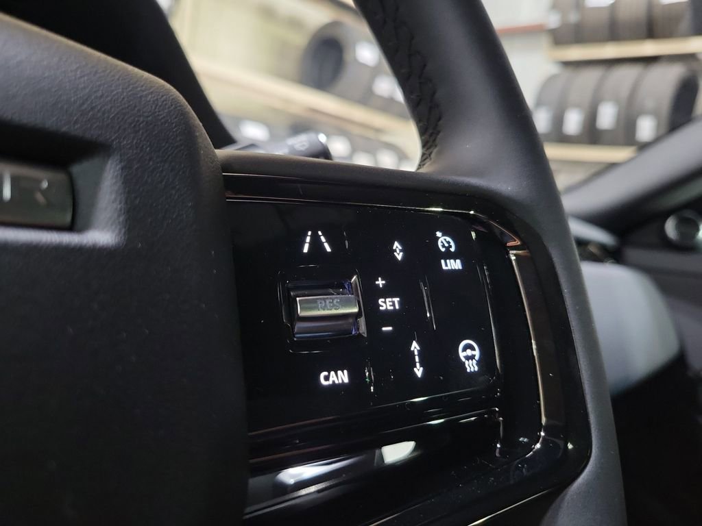 New 2026 Land Rover Range Rover Evoque S image 16