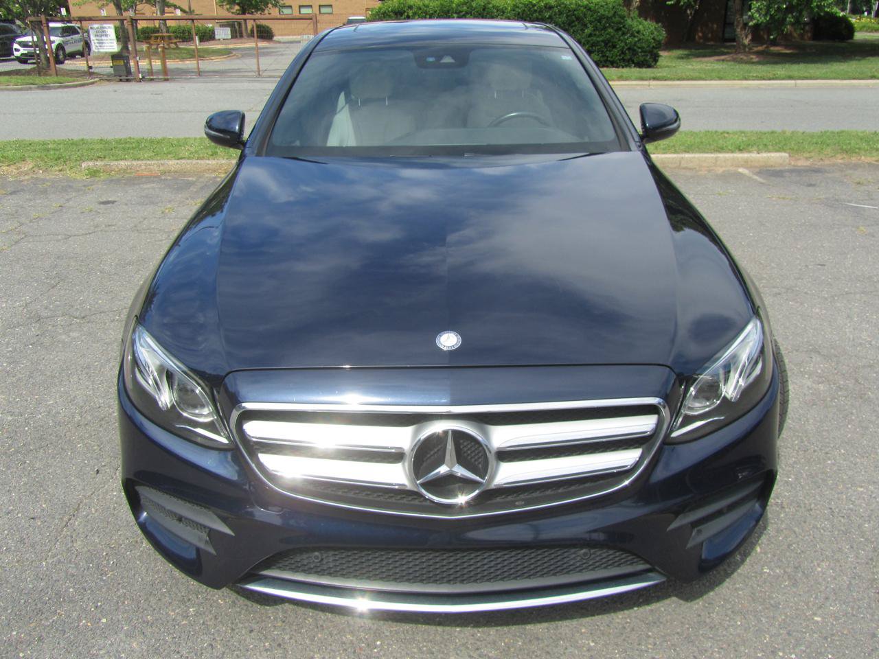 Used 2017 Mercedes-Benz E 300 image 5