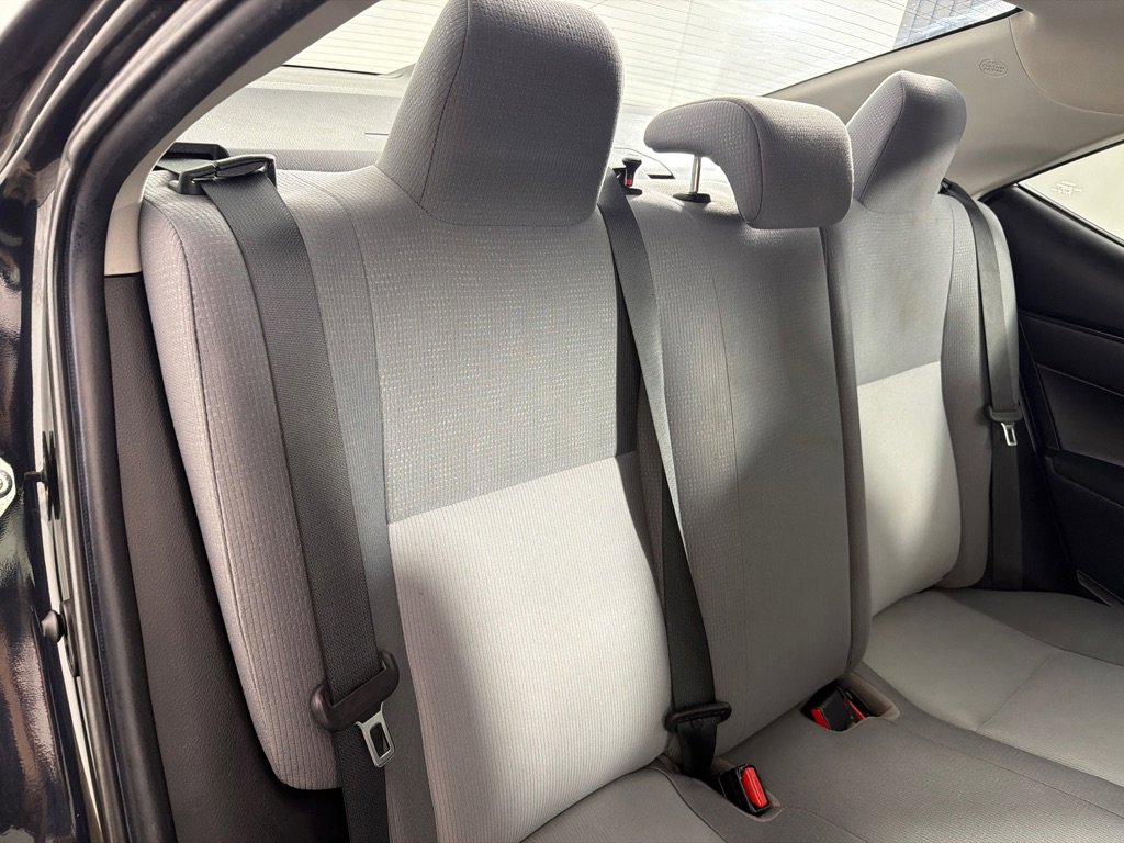 Used 2019 Toyota Corolla L image 21