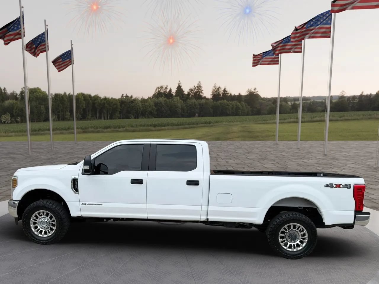 Used 2019 Ford F350 XL w/ Power Equipment Group AWD/4WD image 2