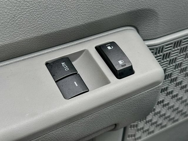 New 2027 Ford E-350 and Econoline 350 Super Duty w/ Driver's Safety Package RWD image 17