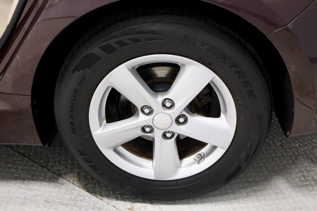 Used 2014 Kia Optima LX image 18