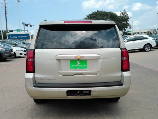 Used 2016 Chevrolet Suburban LT RWD image 7