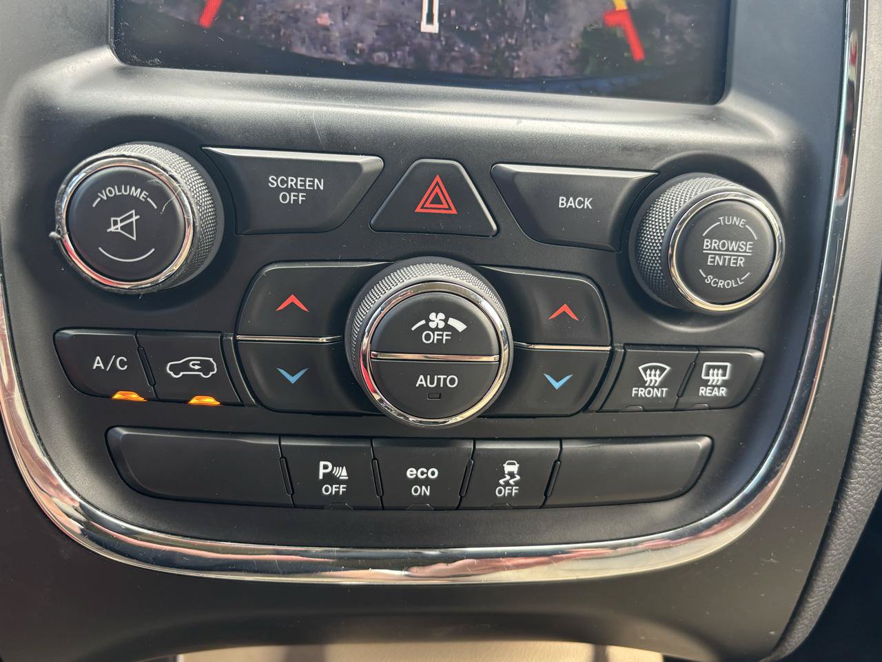 Used 2015 Dodge Durango SXT w/ Quick Order Package 23B AWD/4WD image 15