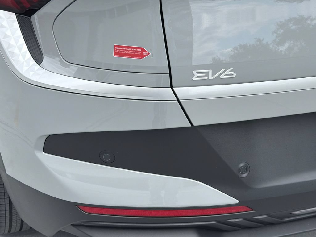 New 2026 Kia EV6 Light AWD/4WD image 5