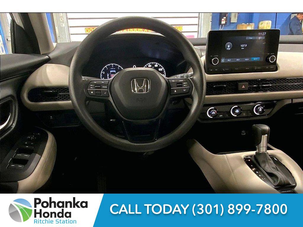 Used 2025 Honda HR-V LX image 4