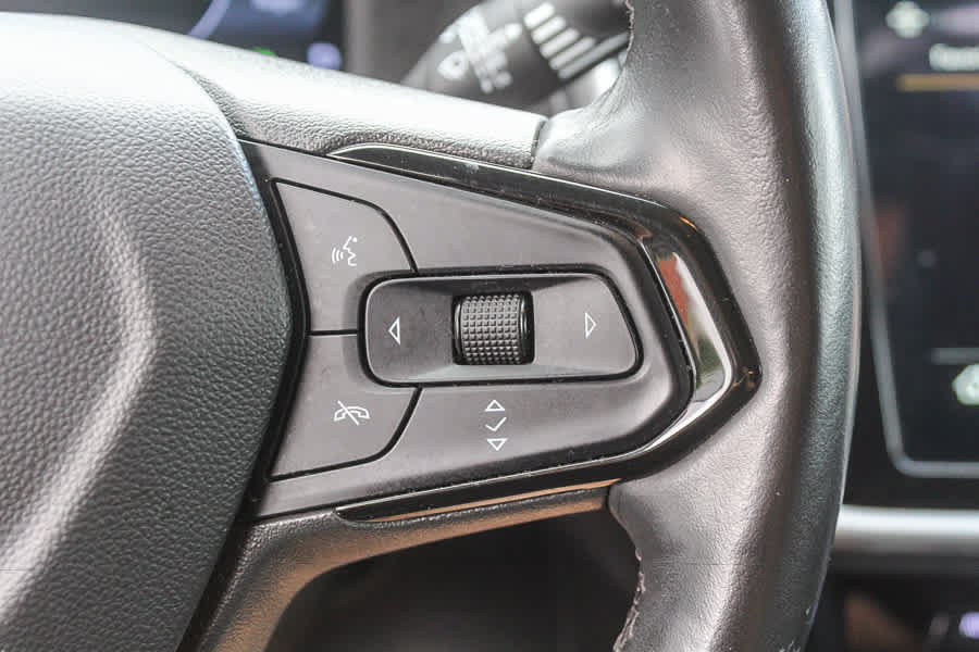 Used 2023 Chevrolet Bolt EUV Premier w/ Redline Edition FWD image 29