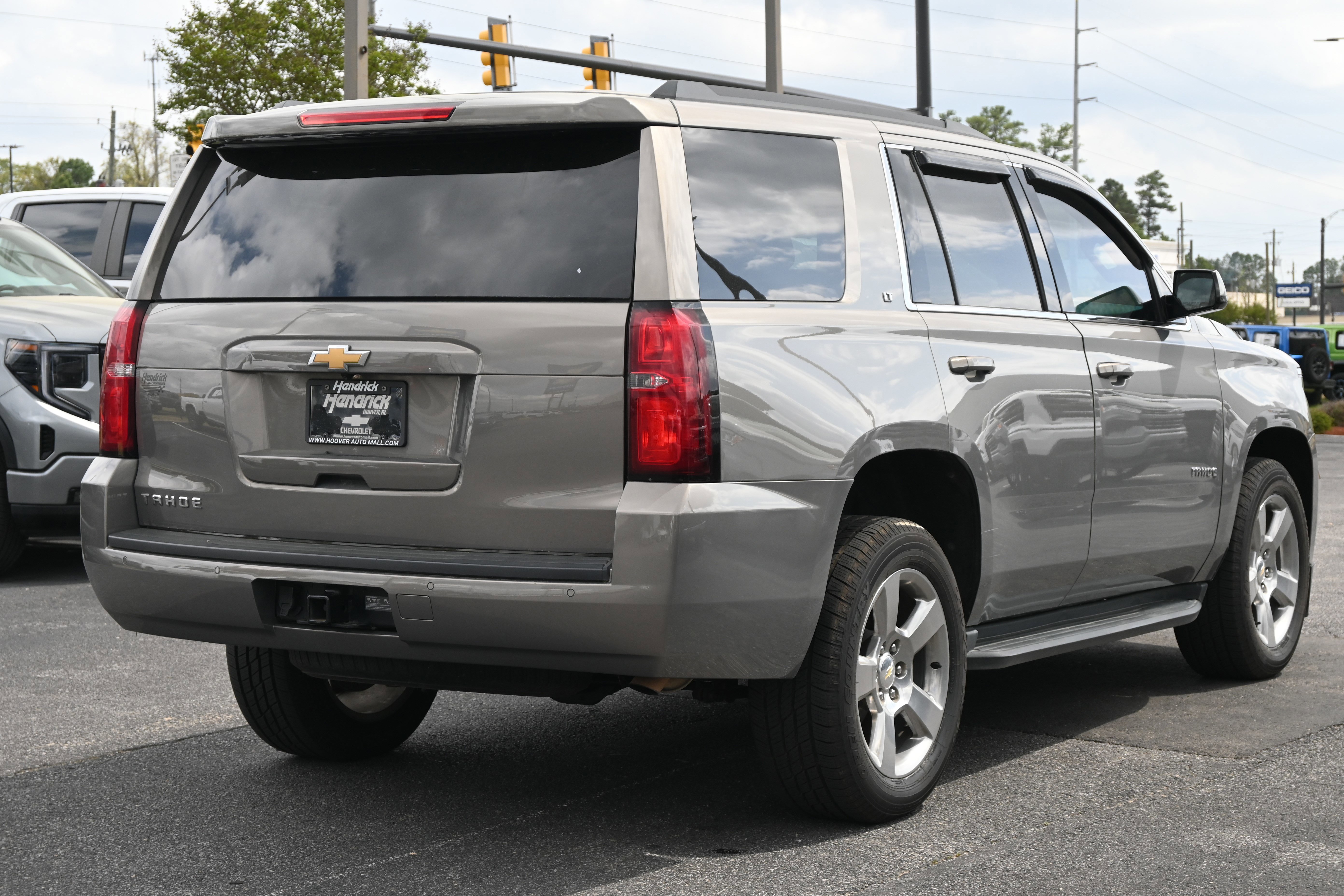 Used 2017 Chevrolet Tahoe LT image 12
