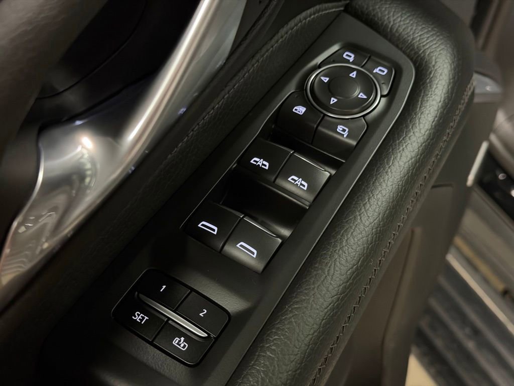 Certified 2022 GMC Yukon XL Denali AWD/4WD image 31