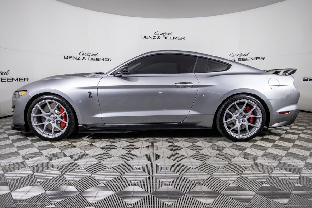 Used 2020 Ford Mustang Shelby GT500 w/ Technology Package image 9