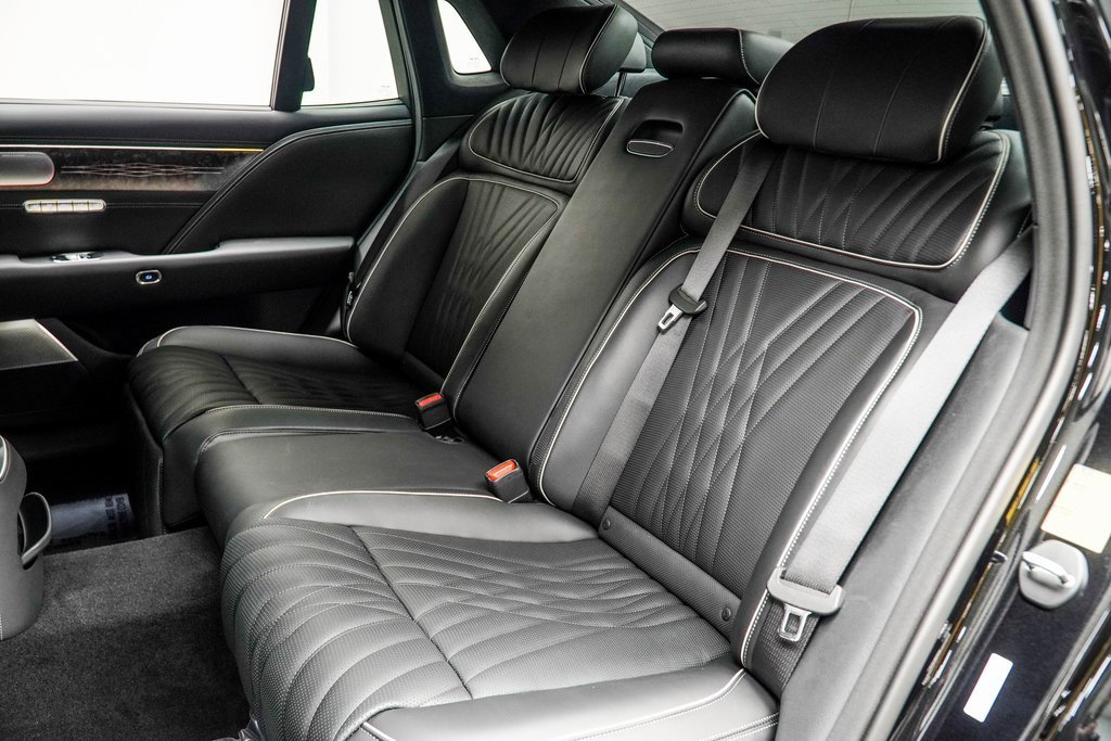 Used 2024 Genesis G90 3.5T image 49