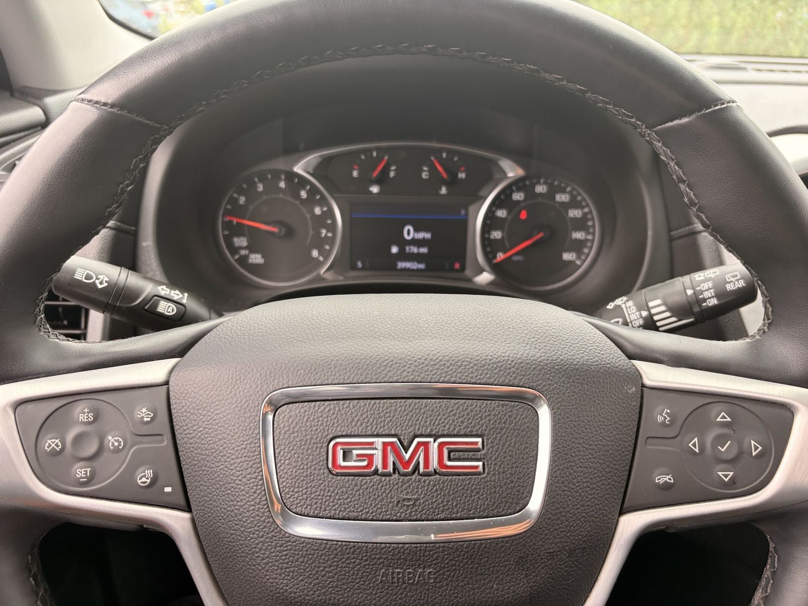 Used 2023 GMC Terrain SLT FWD image 30