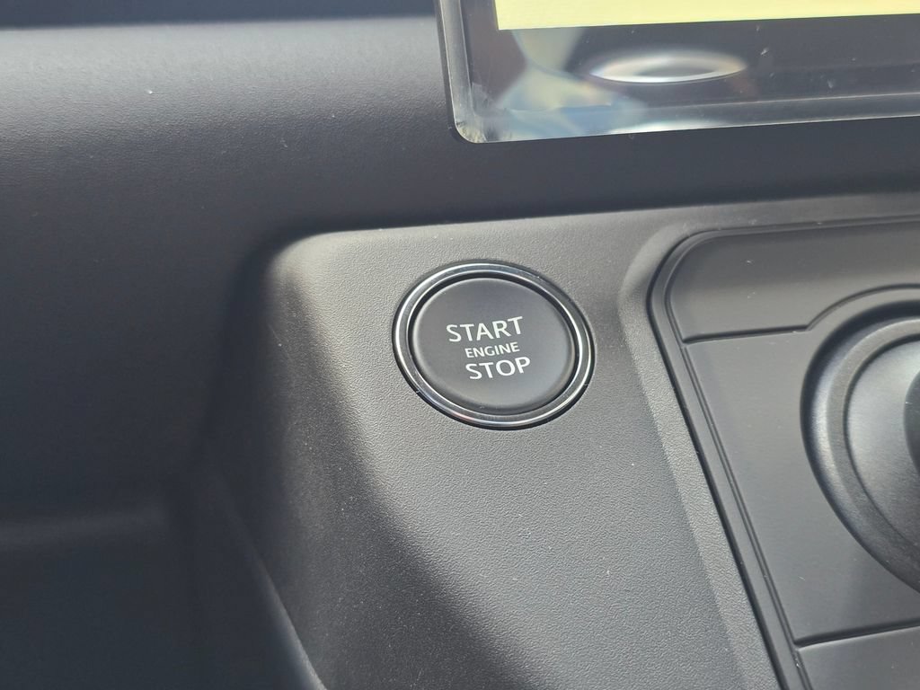 New 2026 Land Rover Defender 110 S AWD/4WD image 25