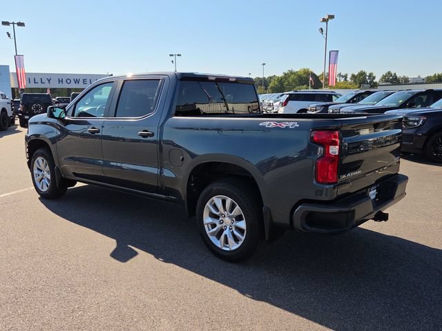 Used 2020 Chevrolet Silverado 1500 Custom w/ Custom Value Package AWD/4WD image 5