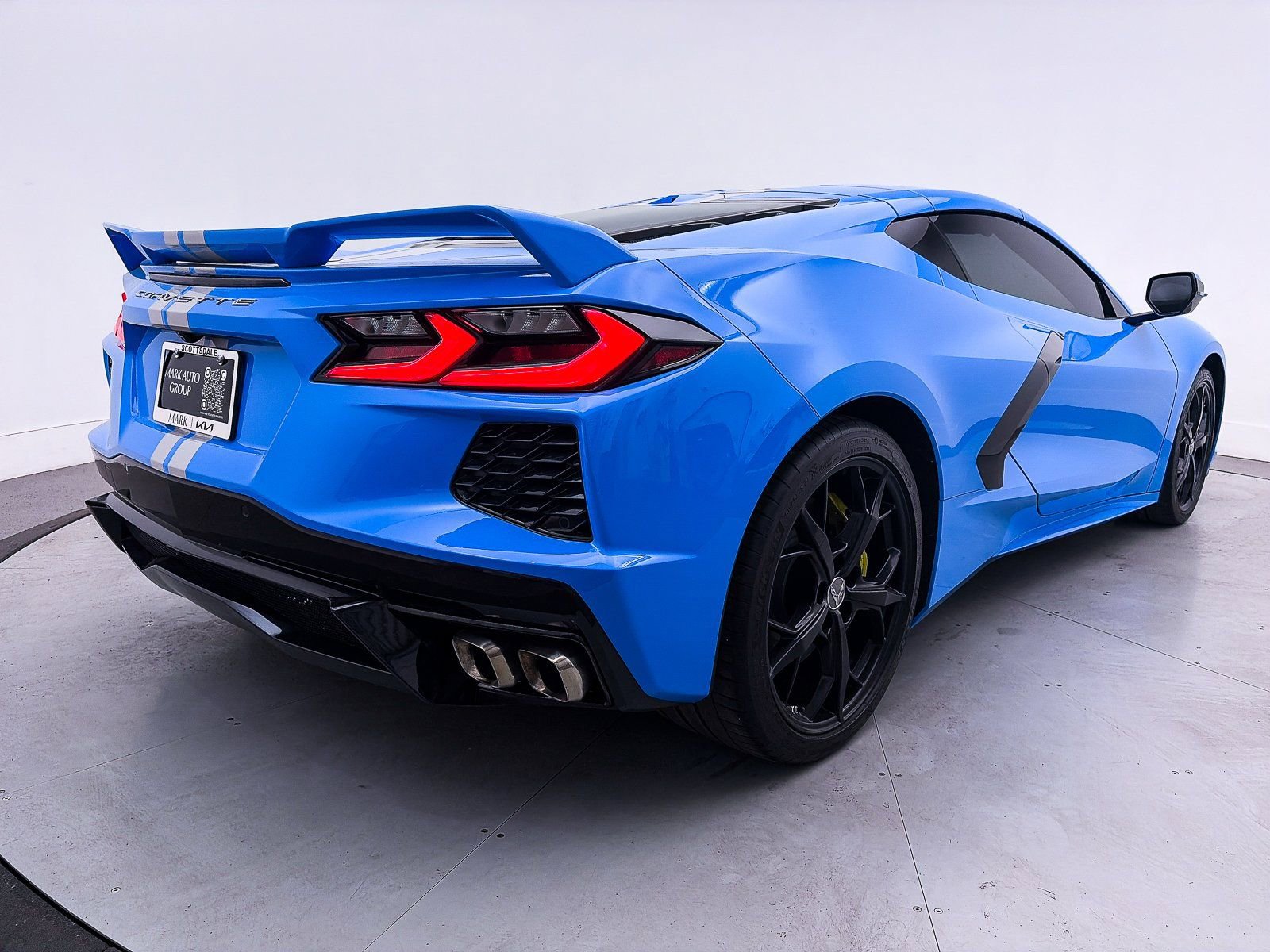 Used 2020 Chevrolet Corvette Stingray Premium Cpe w/ 3LT Preferred Equipment Group image 33