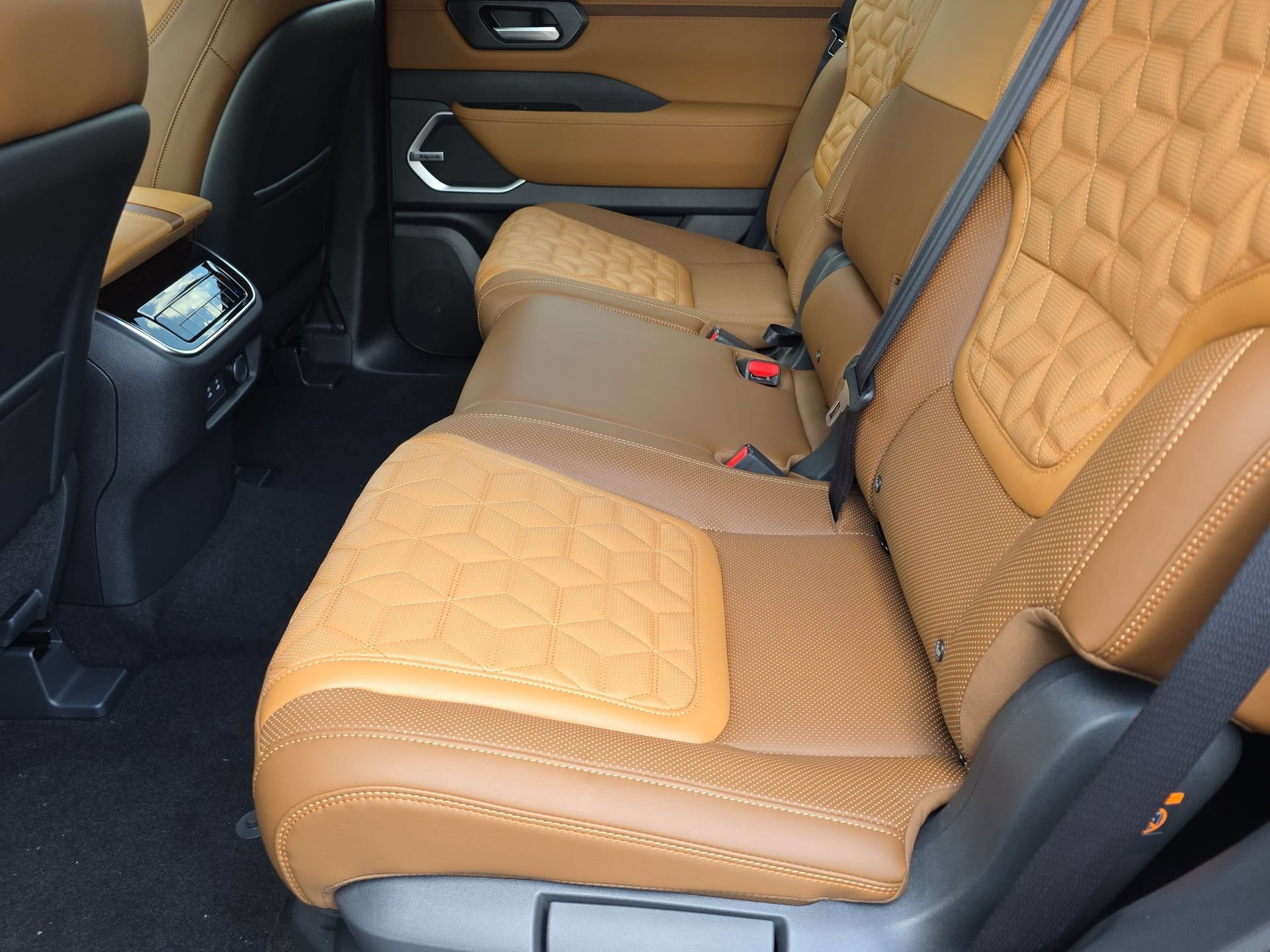 New 2026 Nissan Armada Platinum Reserve AWD/4WD image 14