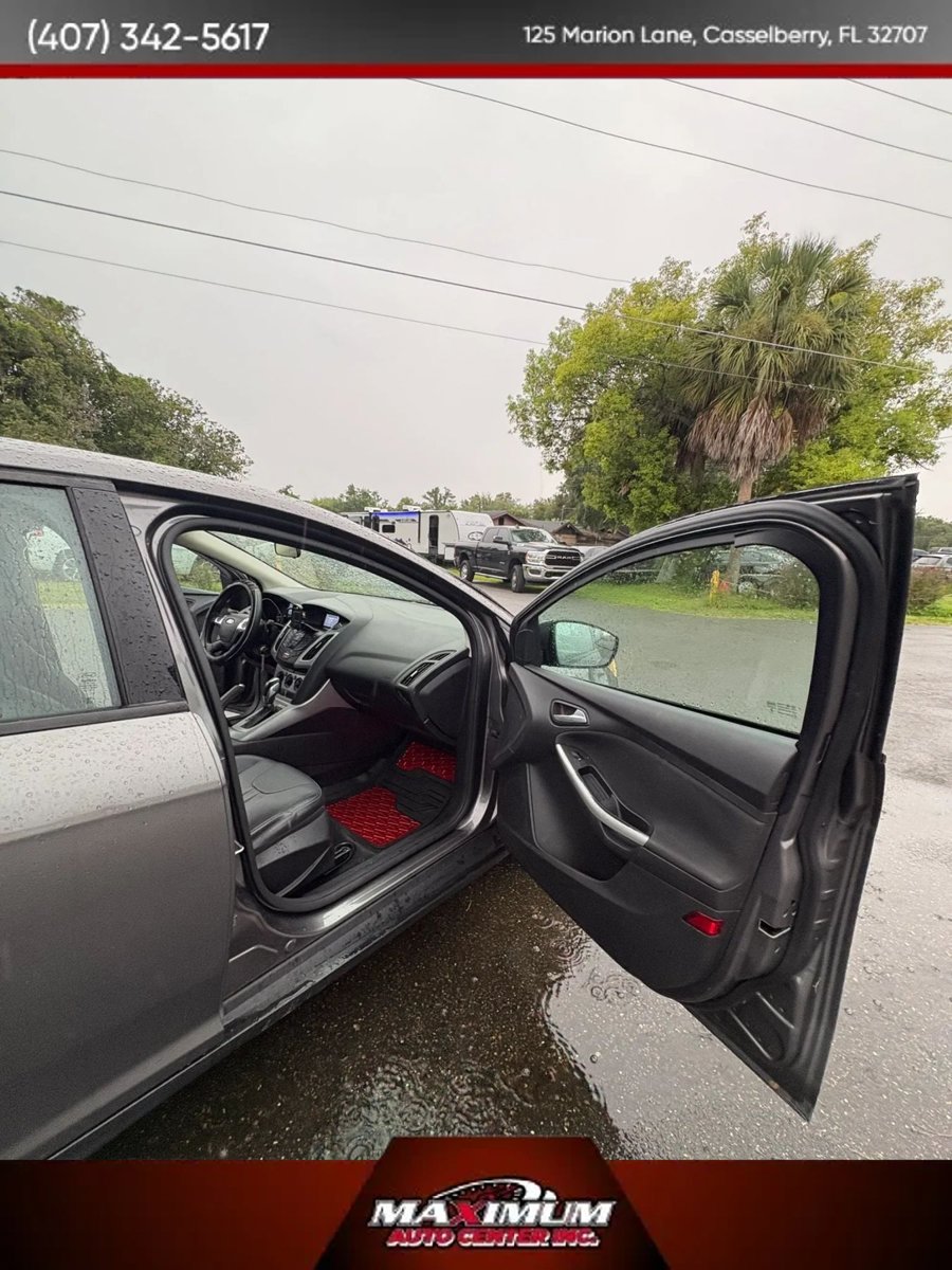 Used 2014 Ford Focus SE w/ Equipment Group 201A FWD image 13