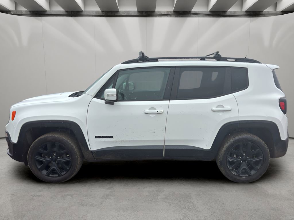 Used 2017 Jeep Renegade Altitude AWD/4WD image 2