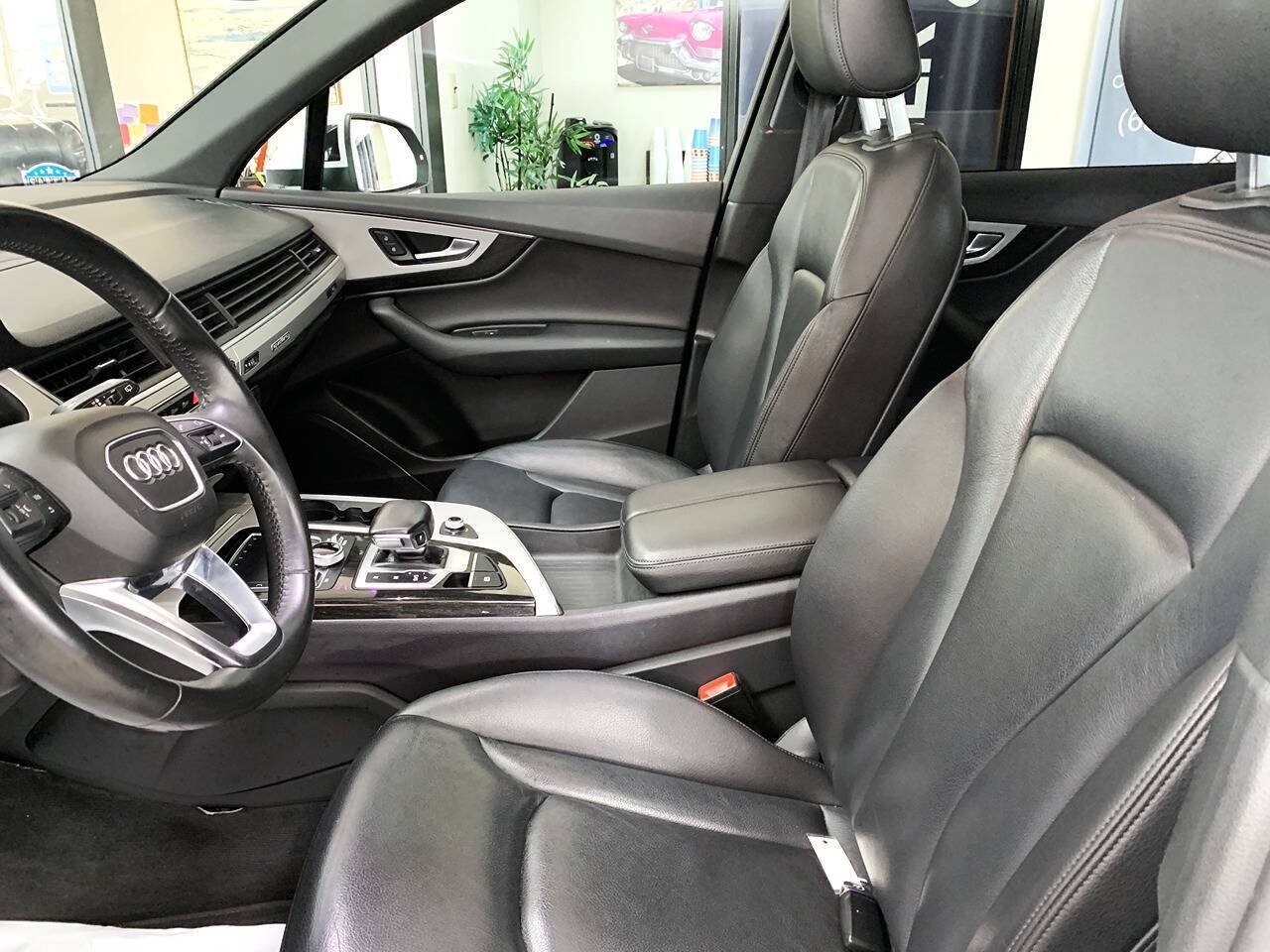Used 2019 Audi Q7 2.0T Premium w/ Convenience Package AWD/4WD image 11