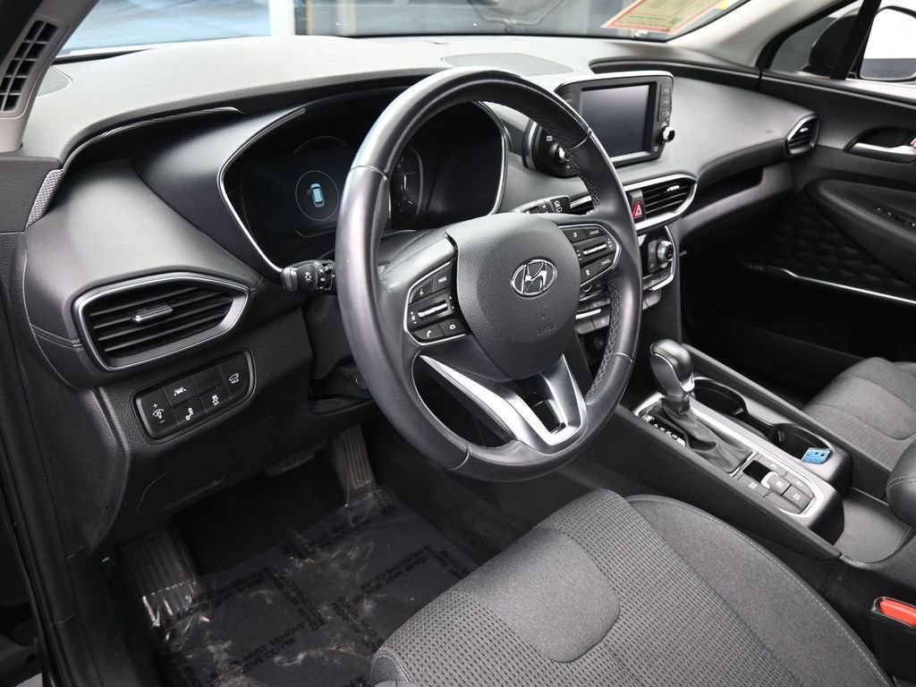 Used 2019 Hyundai Santa Fe SEL FWD image 10