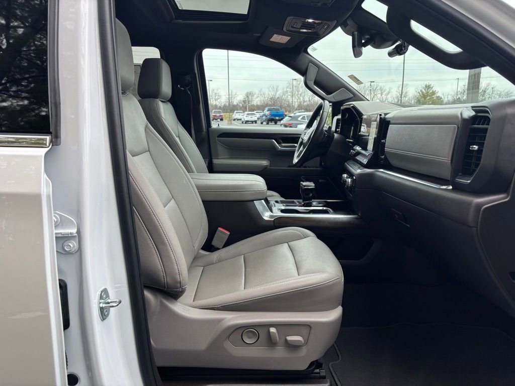 Used 2023 GMC Sierra 1500 SLT w/ SLT Premium Package image 23