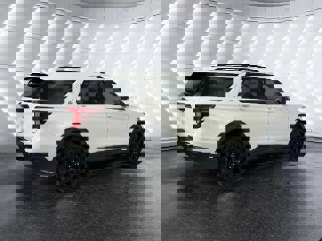 Used 2022 Ford Explorer Timberline image 4