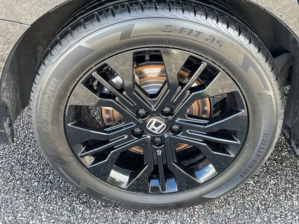 Certified 2025 Honda Odyssey Sport-L image 13