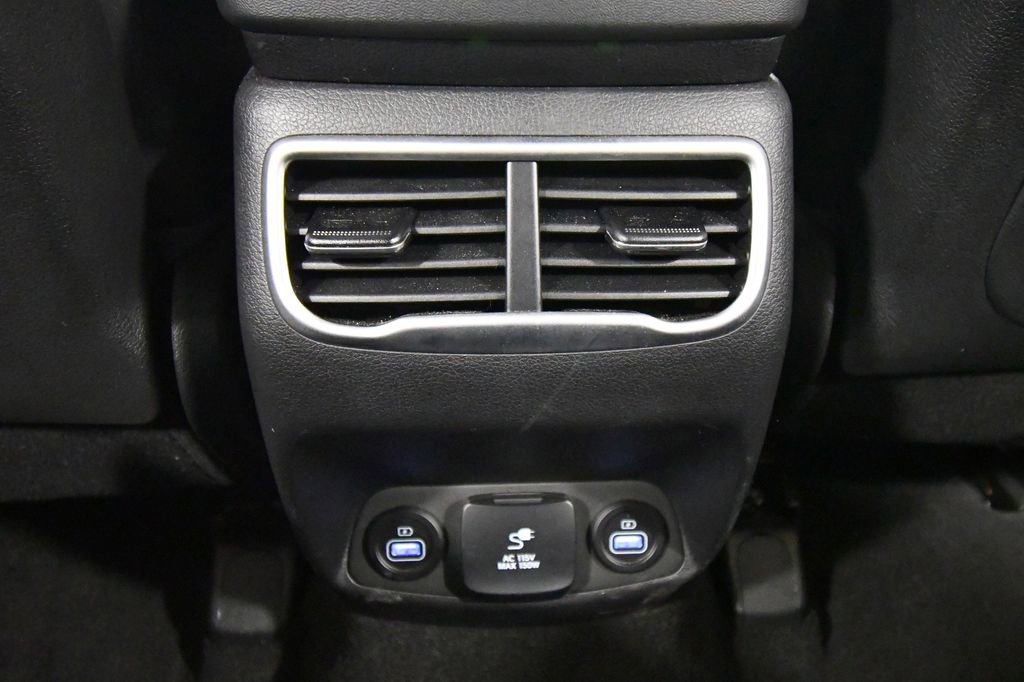 Used 2023 Hyundai Santa Fe Calligraphy AWD/4WD image 18