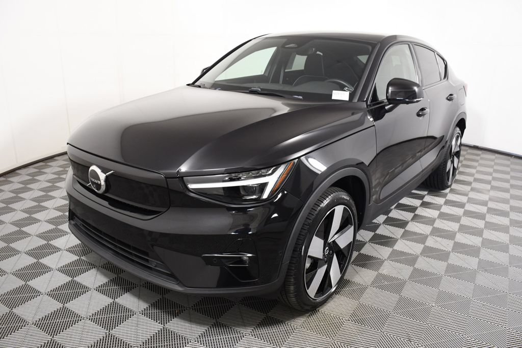 Used 2024 Volvo C40 P8 Recharge Ultimate w/ Protection Package Premier AWD/4WD video 1
