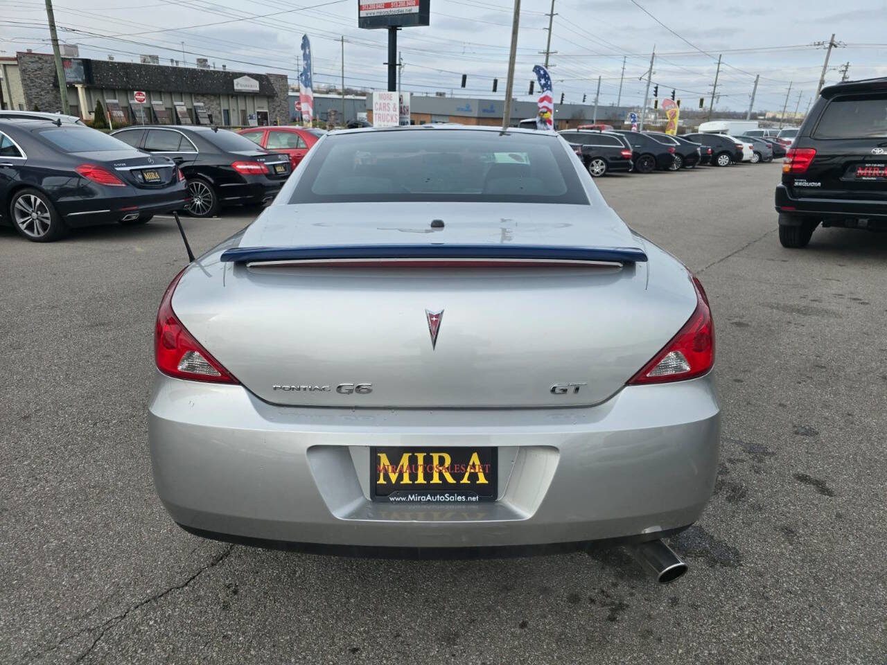 Used 2007 Pontiac G6 GT w/ Sport Package image 2
